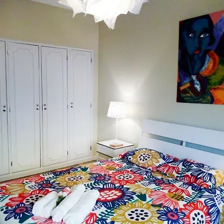 Famille Au Coeur De Lisbonne Apartament